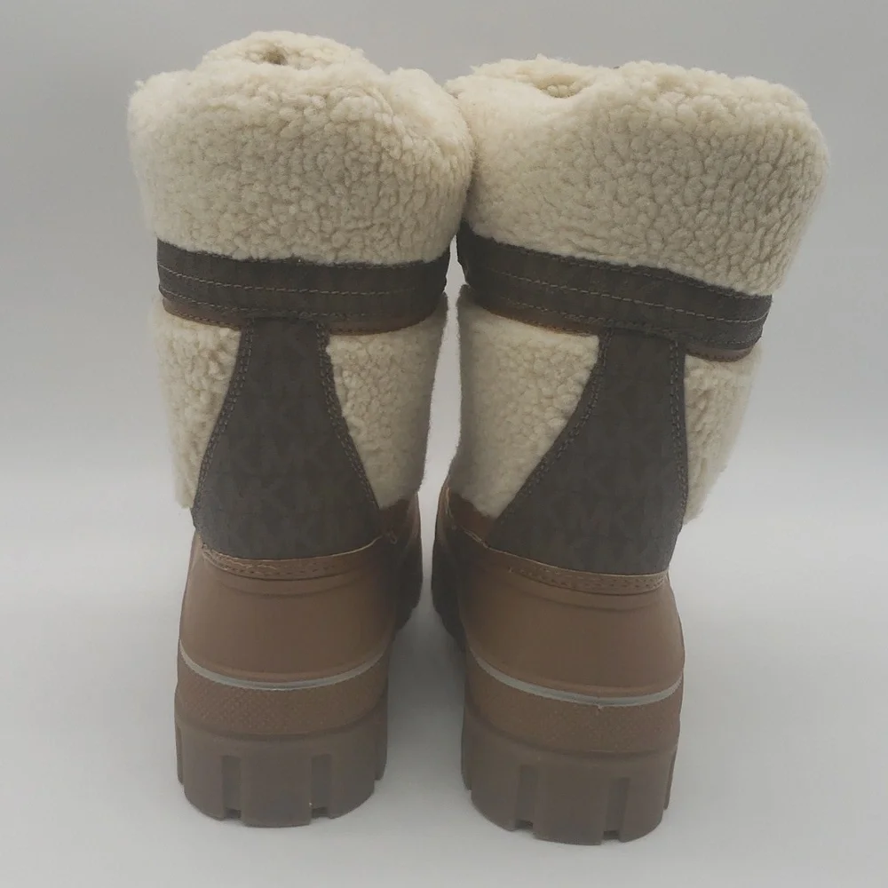 189- MICHAEL Michael Kors Ozzie Ankle Boots Size 7 M NWT - Picture 4 of 13